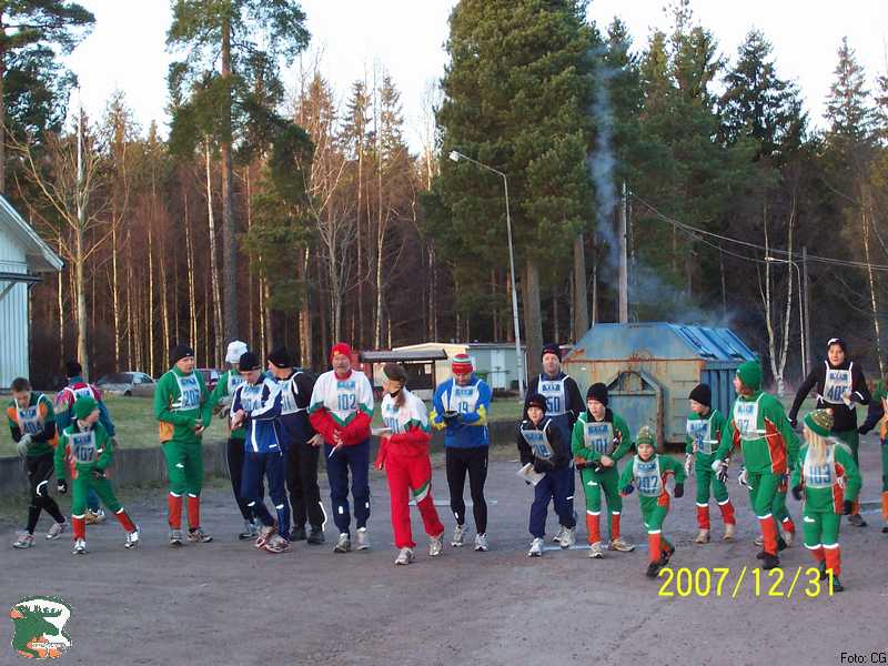 Starten har gått i 2007 års Sydvästrace